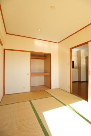 緑園都市 プレーヌ